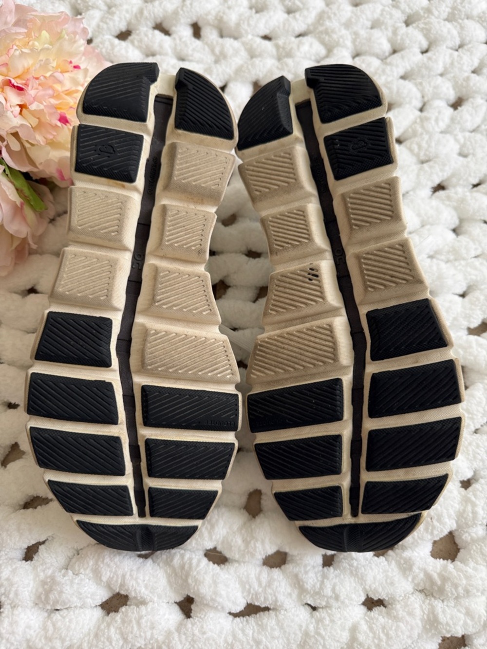 On Cloud Cloud X Women’s White Athletic Shoes Size 10.5 - Picture 8 of 10
